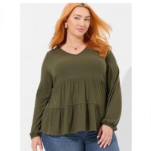 TORRID Olive Texture Jersey V-Neck Long Sleeve Tiered Top Size 4